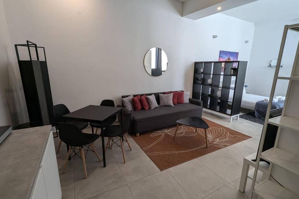 Готель Casa Cospicua Екстер'єр фото